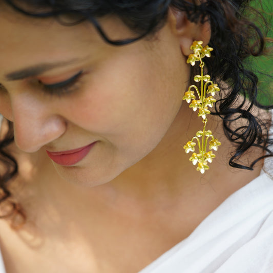 Jannat Statement Earrings