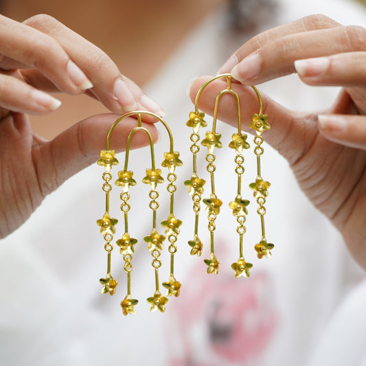 Raatrani Drop Earrings