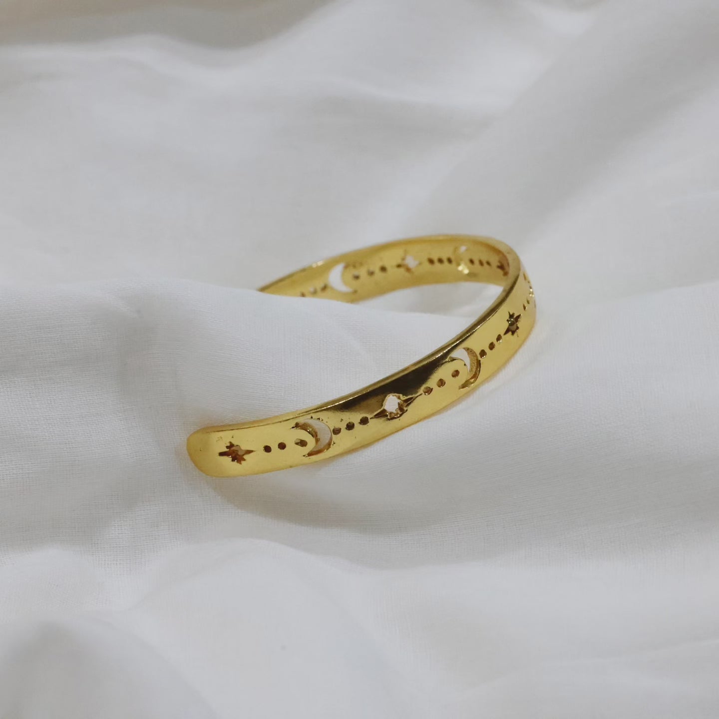 Chand Sitara Adjustable Cuff