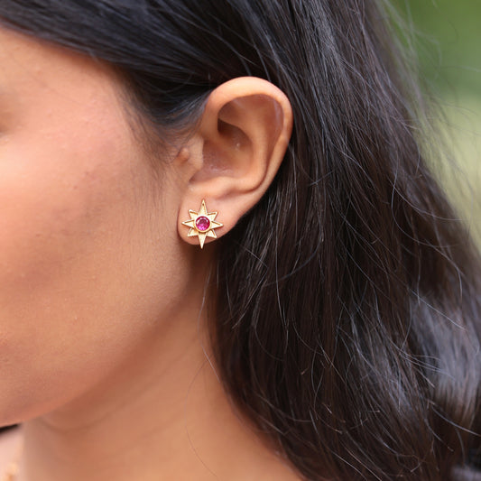 Choti Tara Studs - Rani