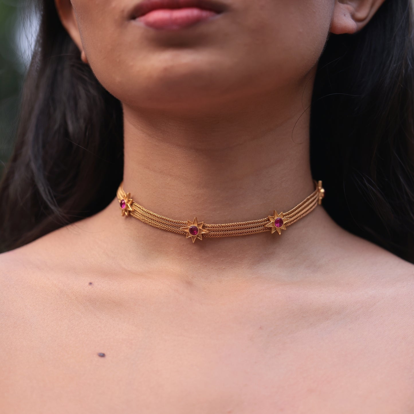 Choti Tara Mesh Choker- Rani