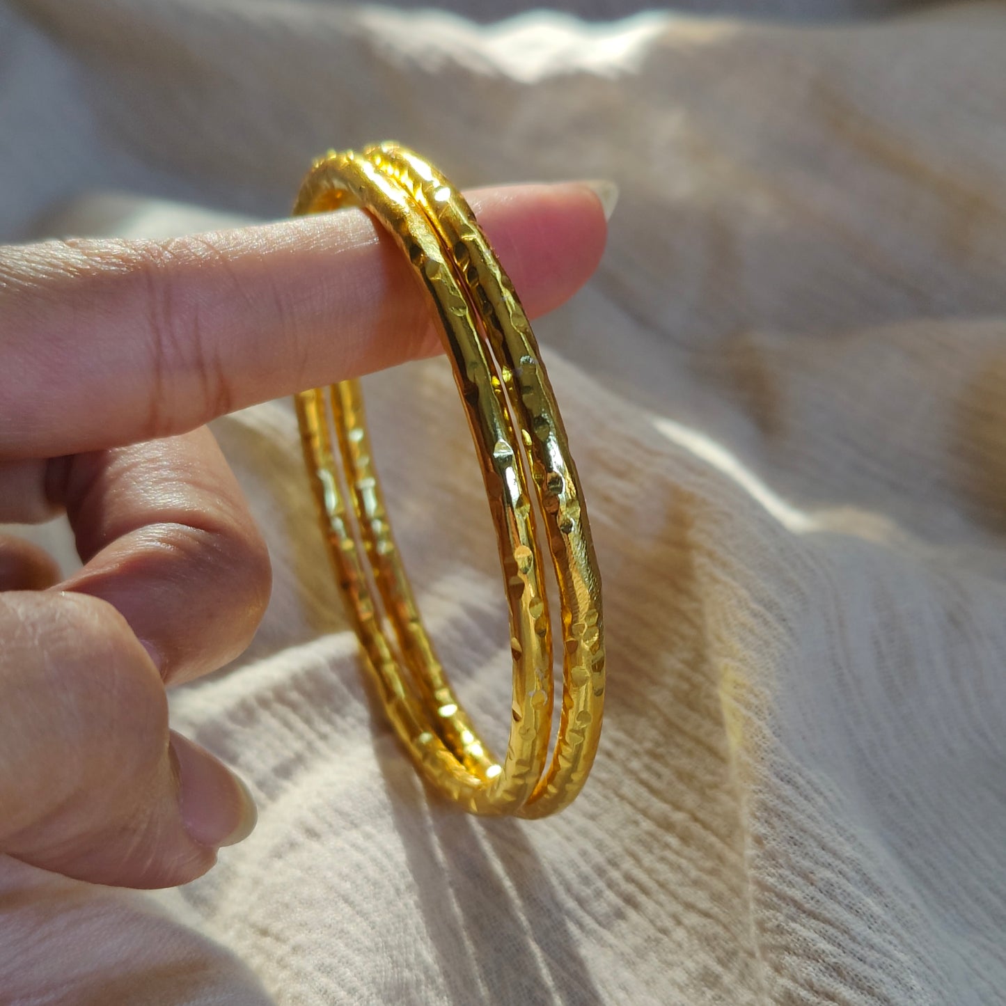 Roshni Hammered Bangle - Pair