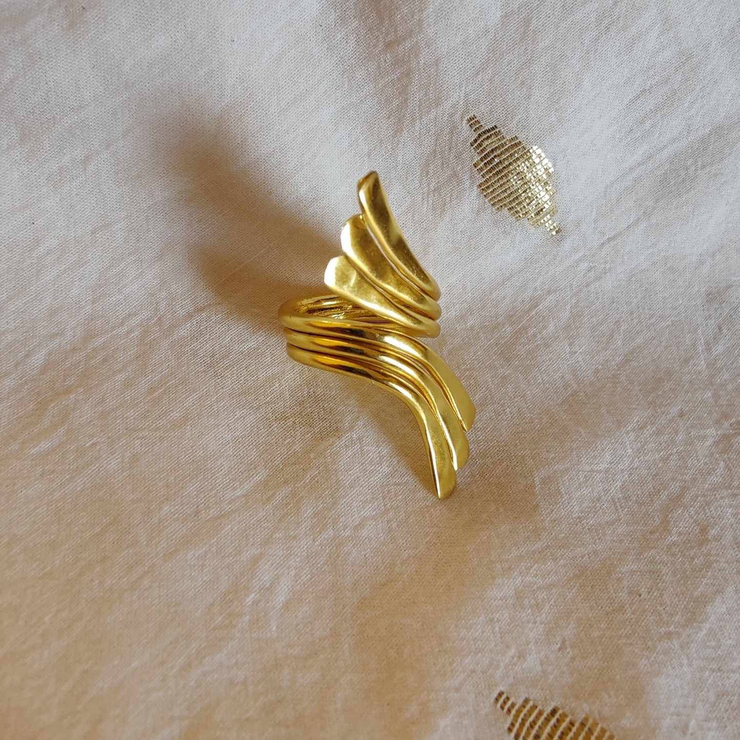 Diverge adjustable ring