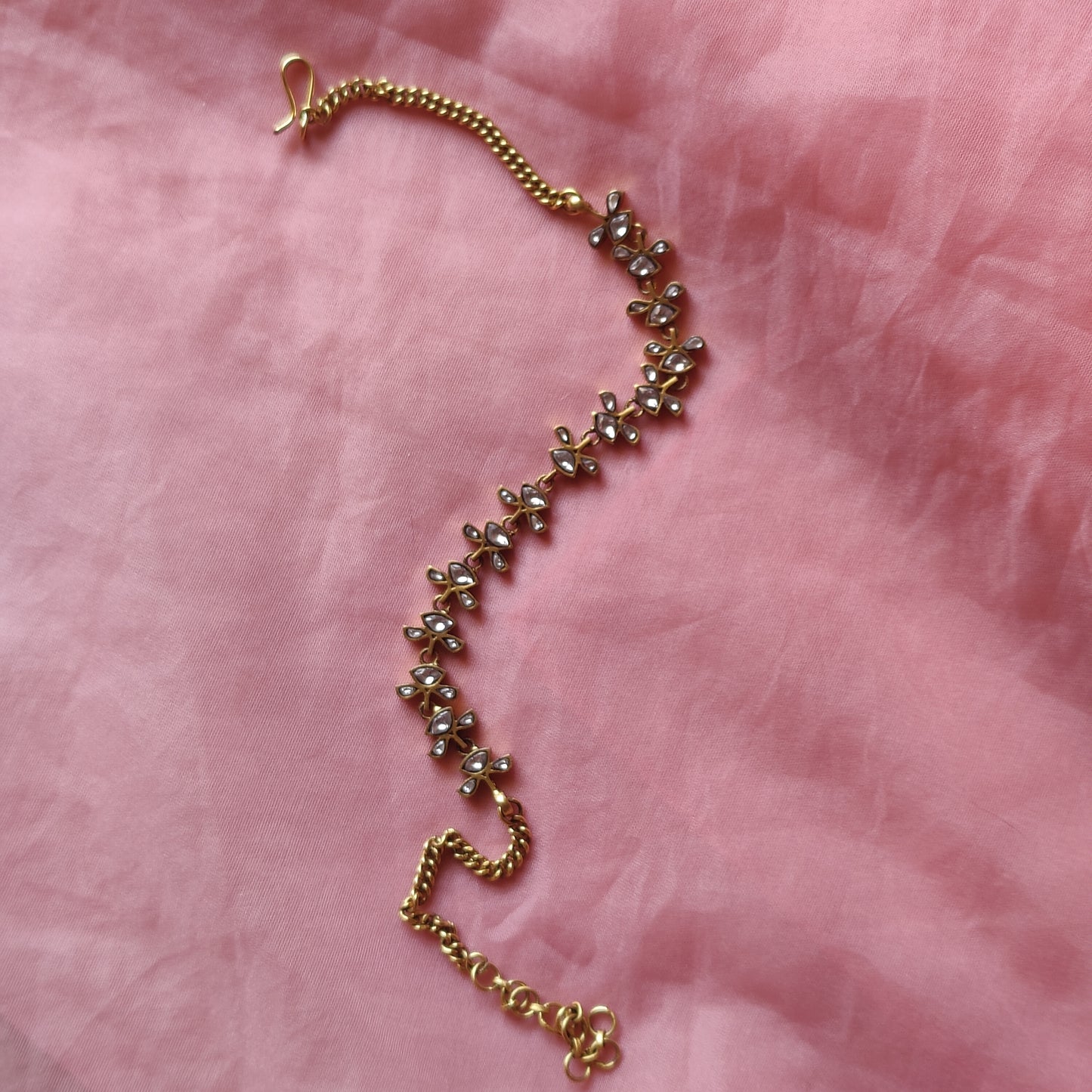 Kanmani Choker