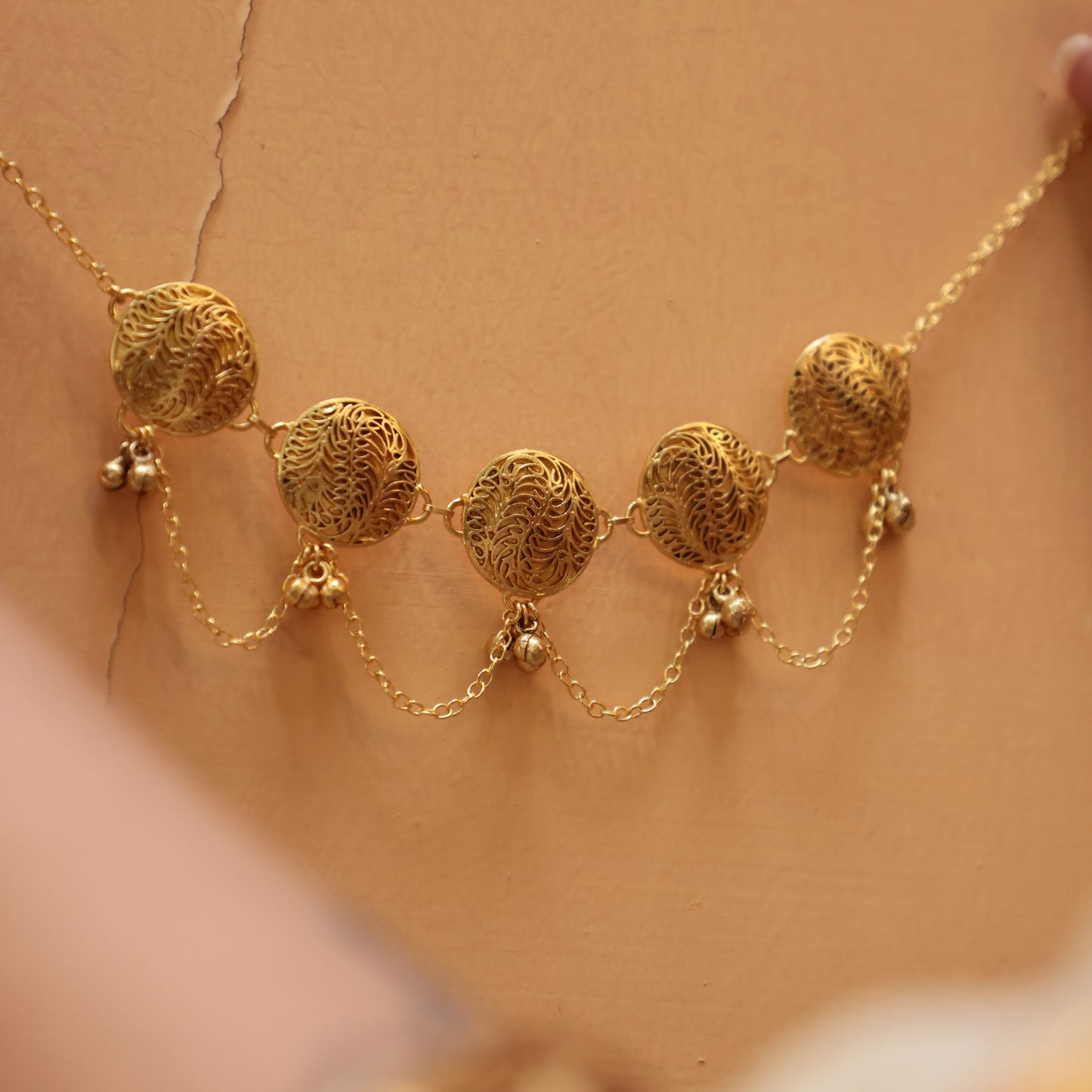 Swaraya Choker