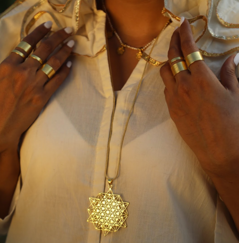 Roya Necklace