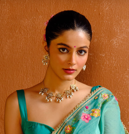 Azhagi Set - Choker and Earrings