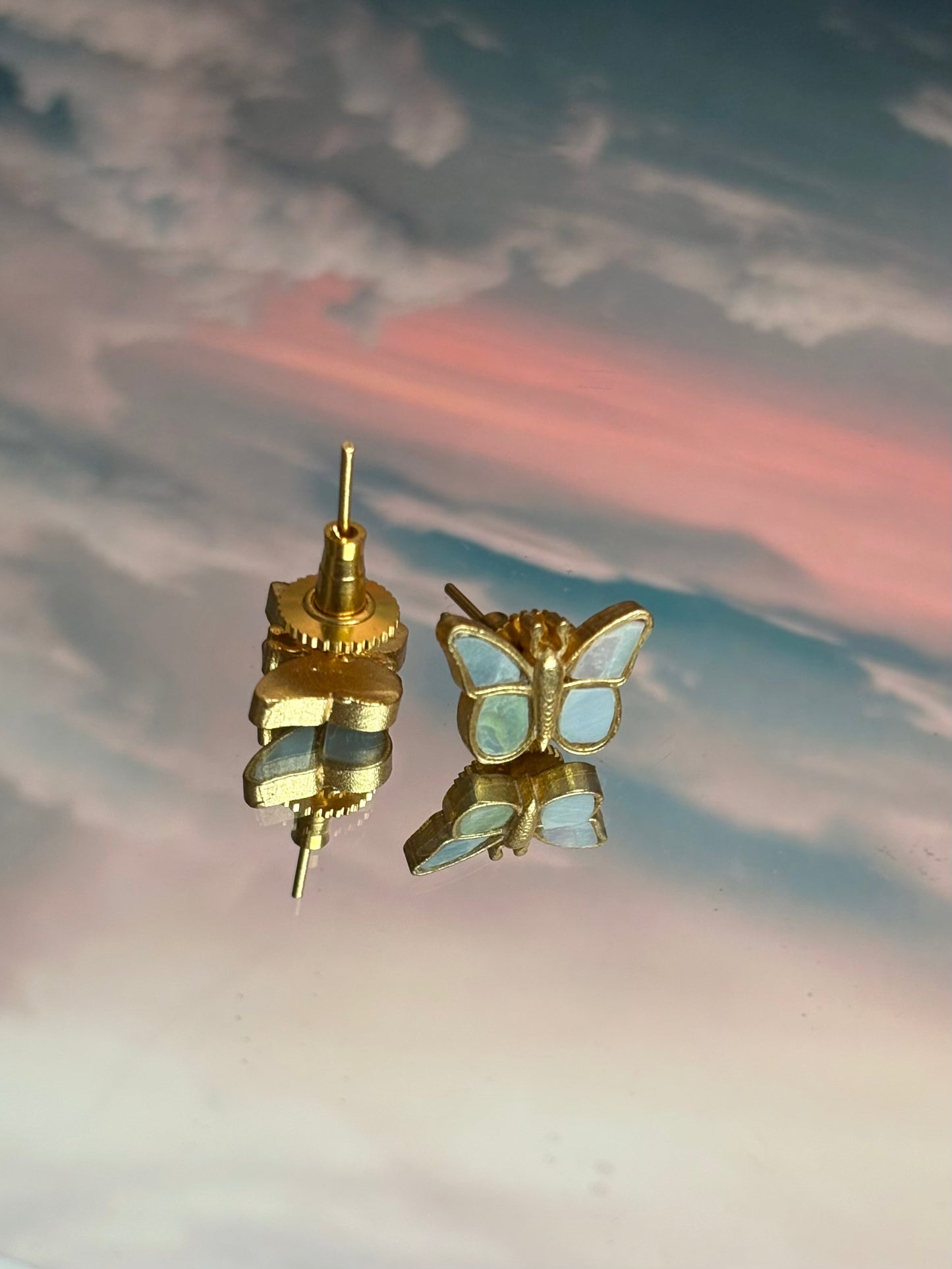 Mariposa Studs