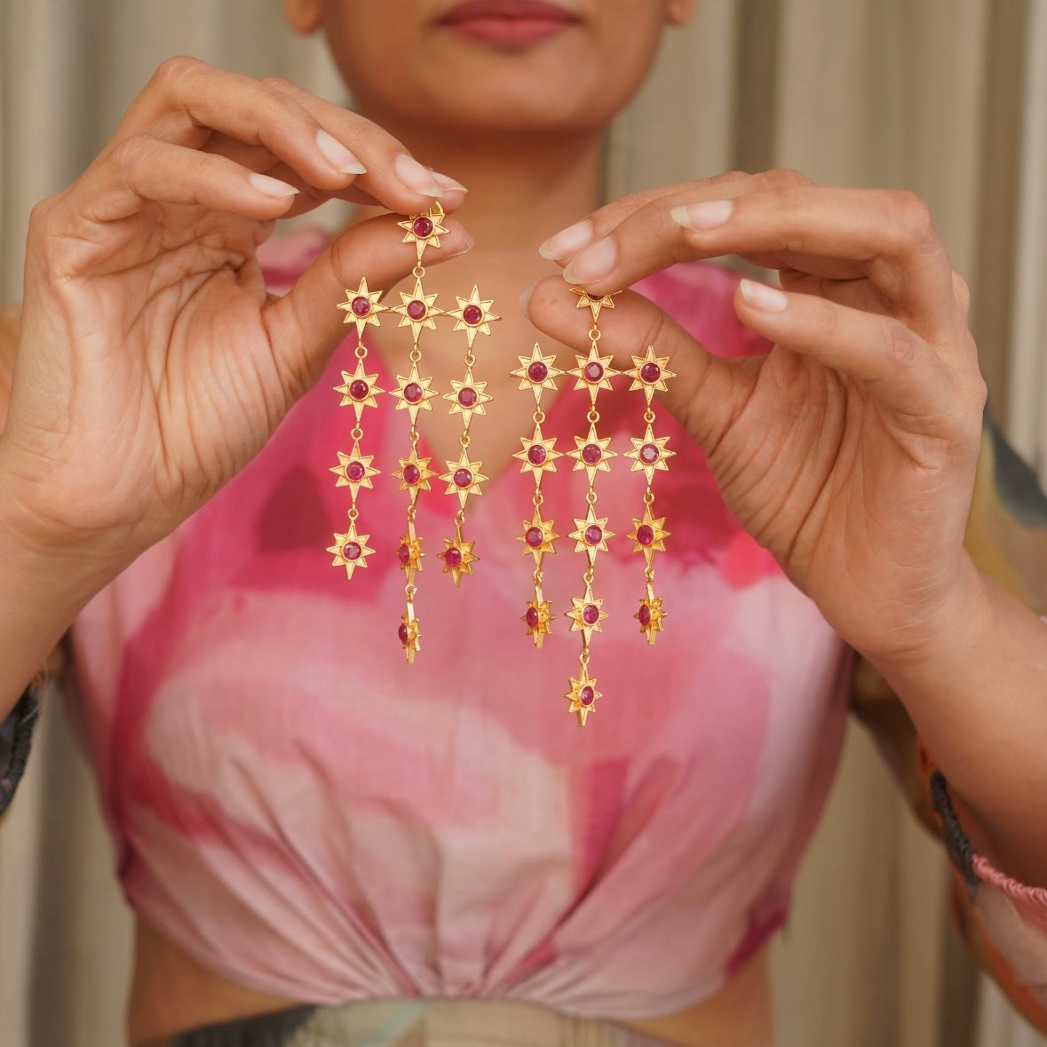 Choti Tara Cascade Earrings
