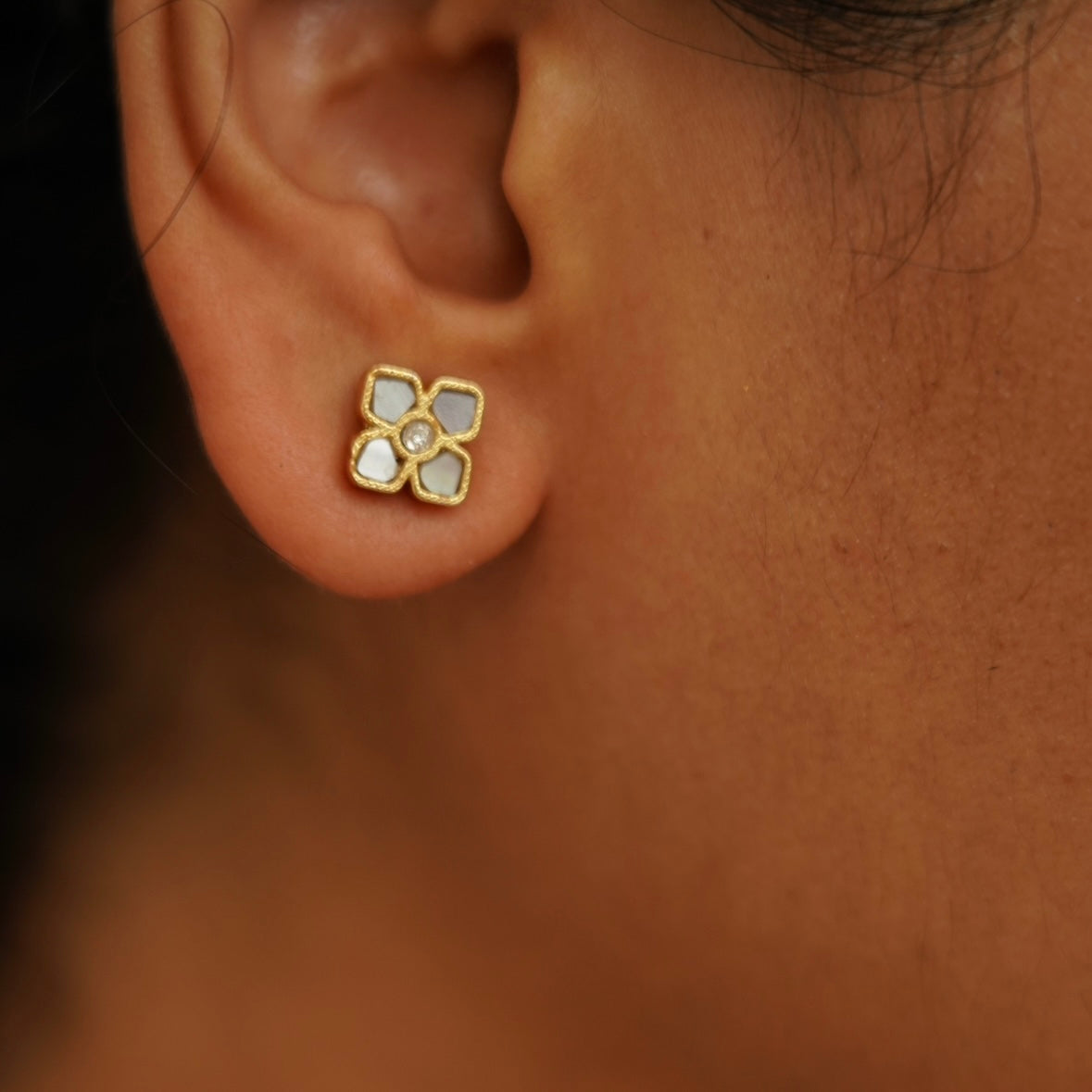 Ixora stud earrings