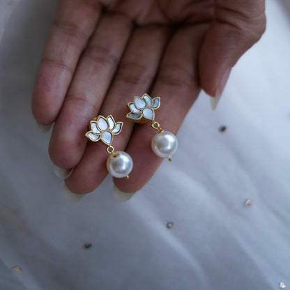Niloufar Studs