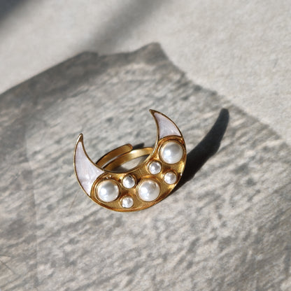 Iyla Ring
