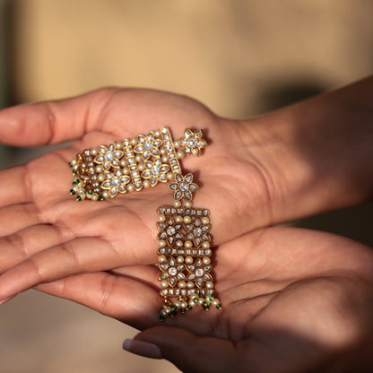 Mallipoo statement earrings - In Stock