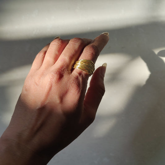 La Ola Ring - Gold Plated