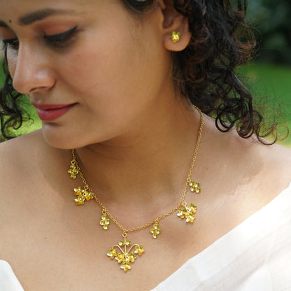 Raatrani Necklace