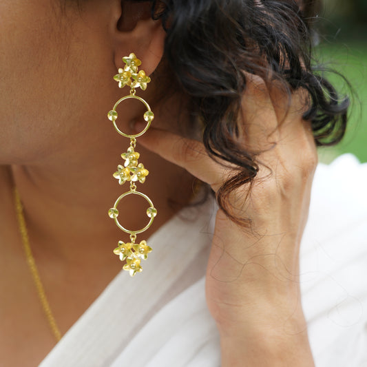 Raatrani Gajra Earrings