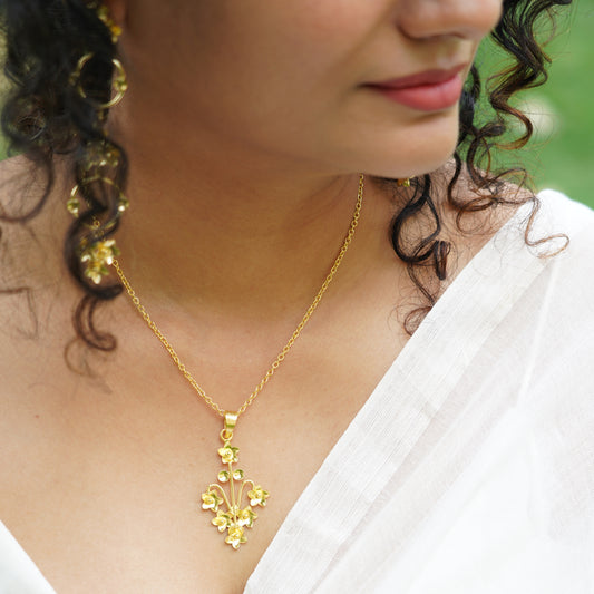 Jannat Pendent with necklace