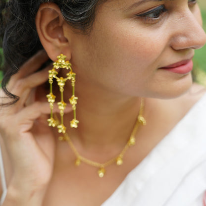 Raatrani Chime Earrings