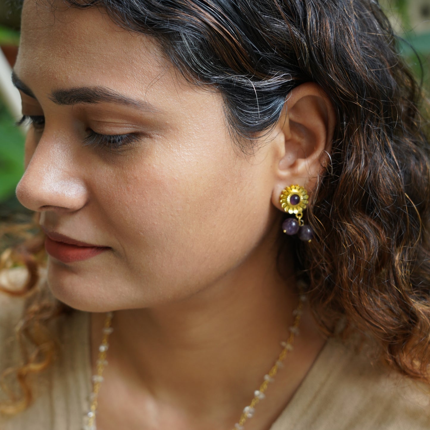 Jamun drop earrings