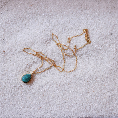 Firoza Boond pendent with chain