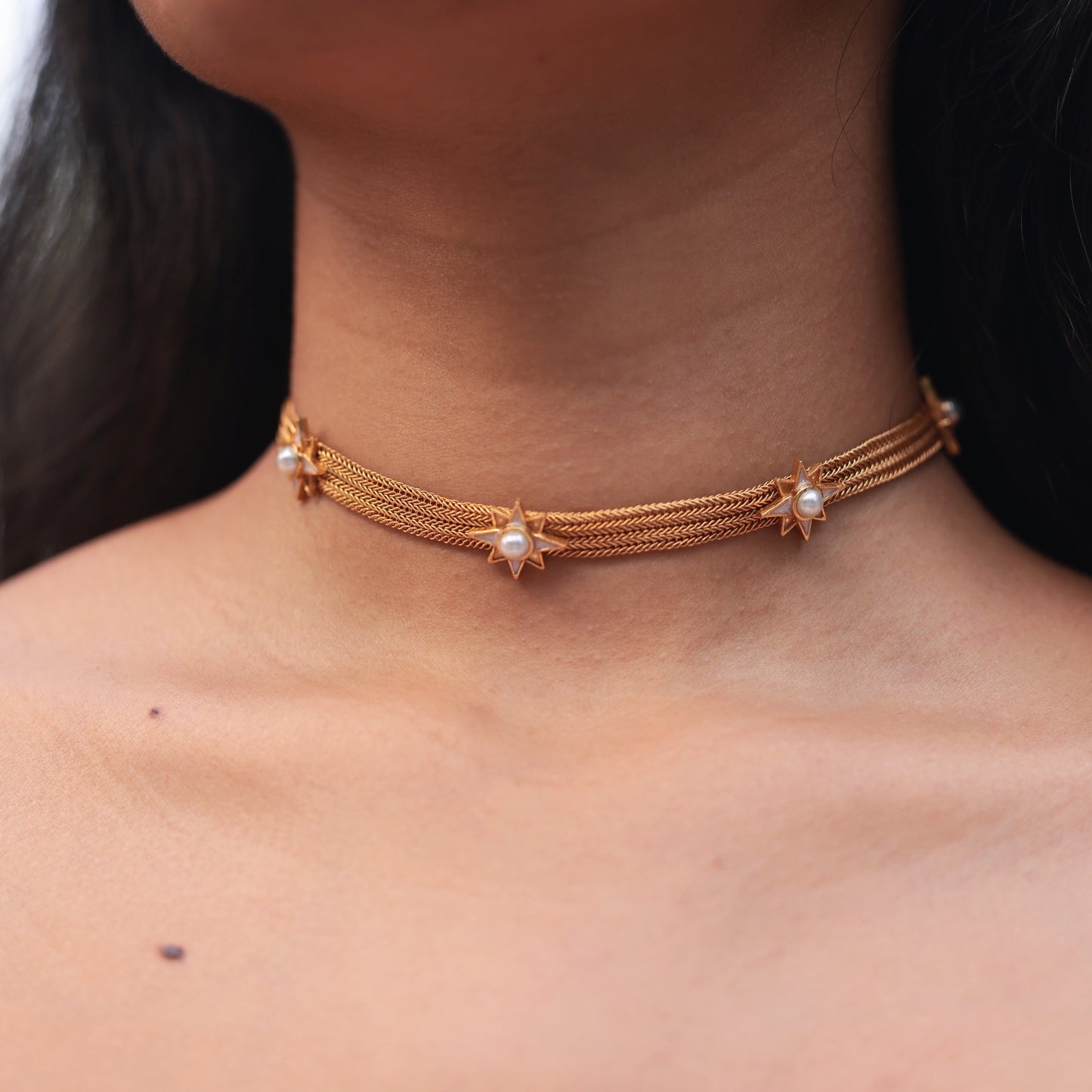 Choti Tara Mesh Choker - Pearl