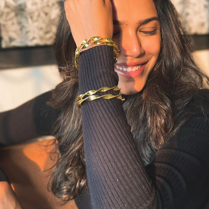 Giro - Sol adjustable bangle pair