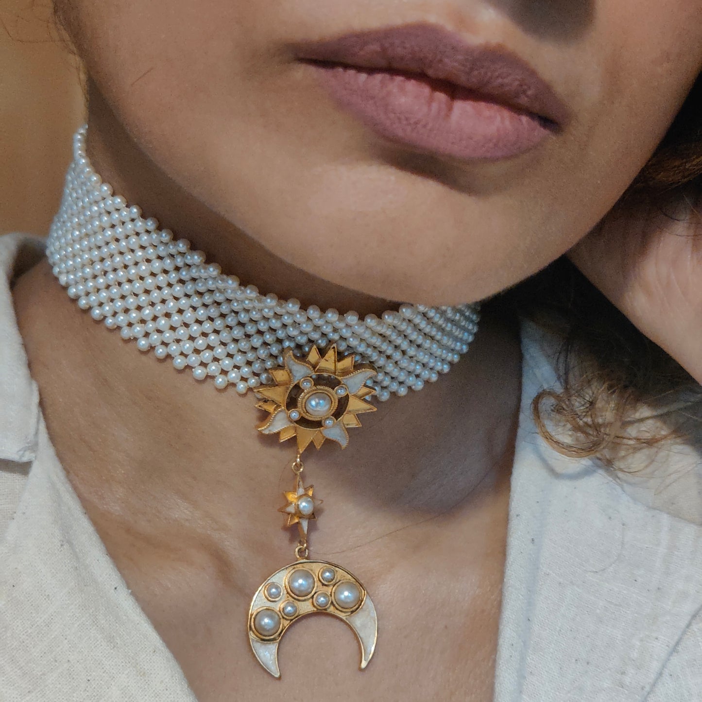 Vishwa Mesh Choker