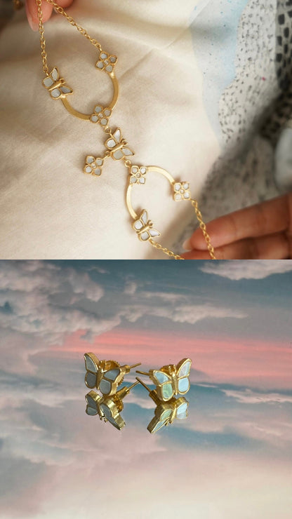 Mariposa Bow tie Choker