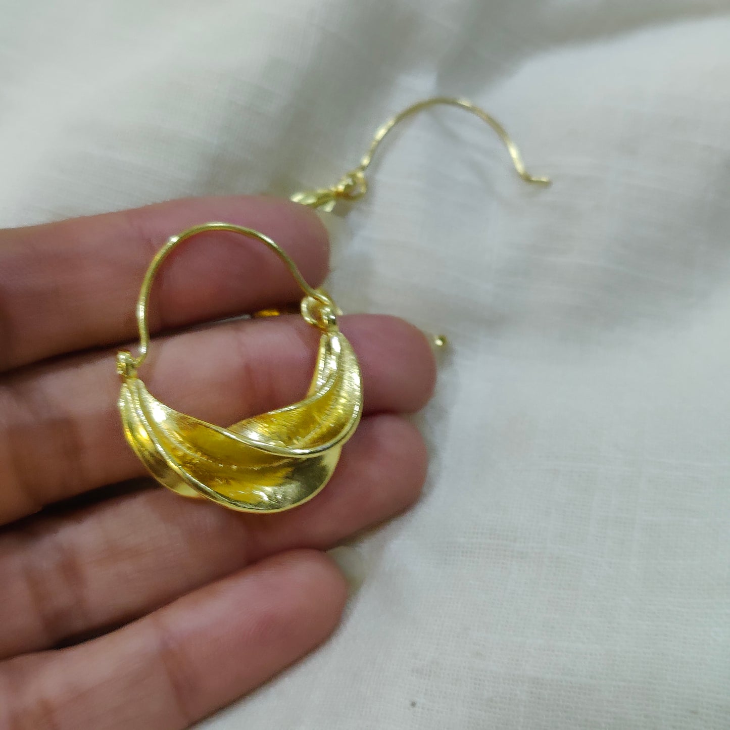 Vasundhara Hoops - Small