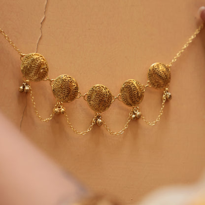 Swaraya Choker