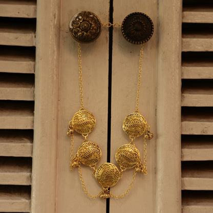 Swaraya Choker