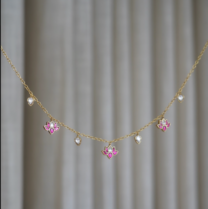 Niloufar Minimal Neckace