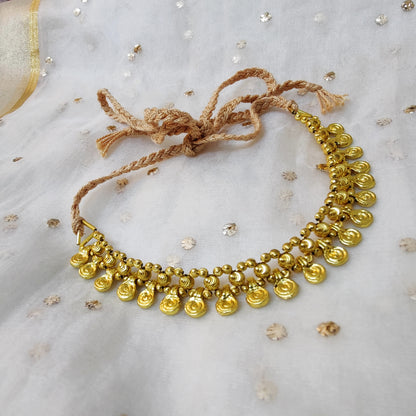 Nauheed Choker