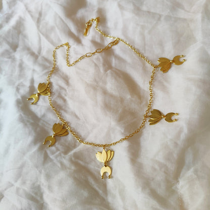 Som Kamal Necklace